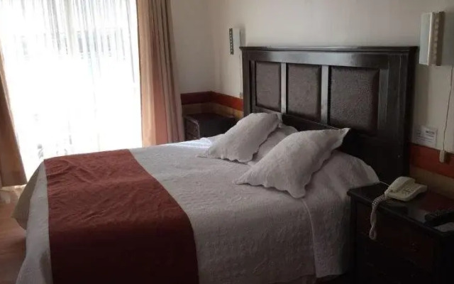 Hotel Encanto del Río