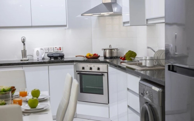 Larnaca Finikoudes Suite 405