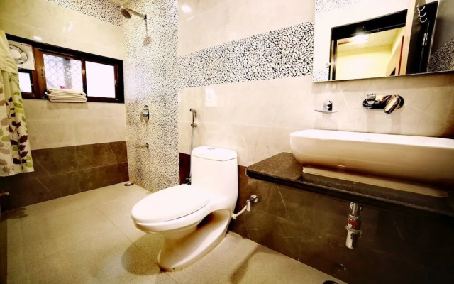 Hotel Palm residency