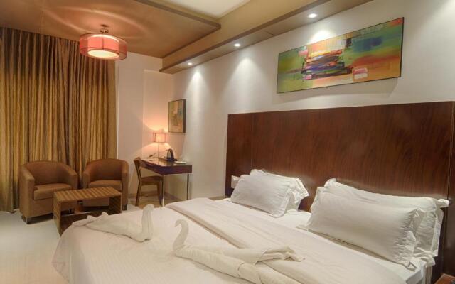 Tarkarli Niwas Nyahari