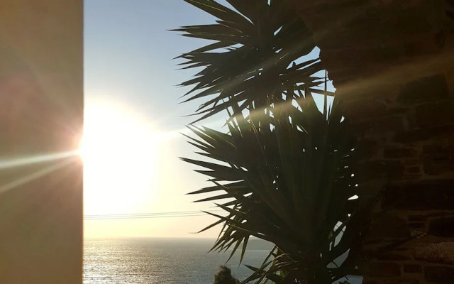 Avissalou Apartments