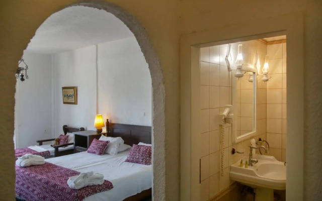 Agionissi Resort Hotel