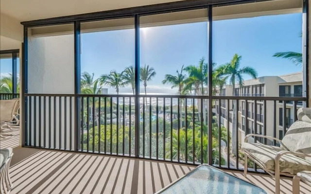 Sea Oats 336 2 Bedroom Condo by RedAwning