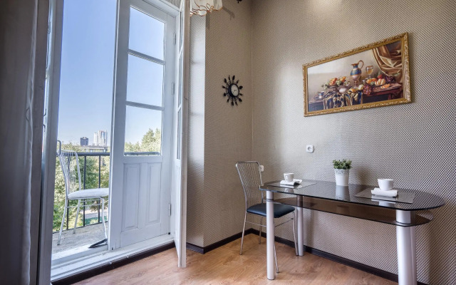 Апартаменты на проспекте Независимости 19