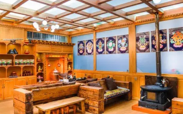 Shangri-La Baimacuo Boutique Homestay