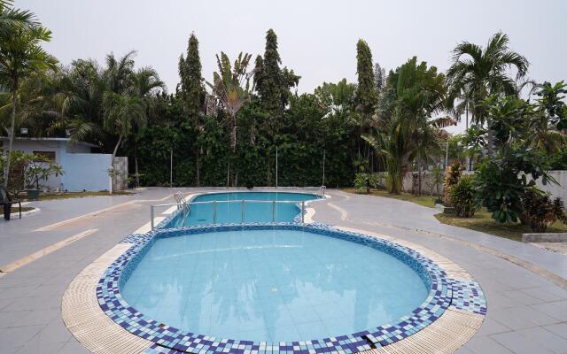 OYO 44020 Kejora Garden Resort