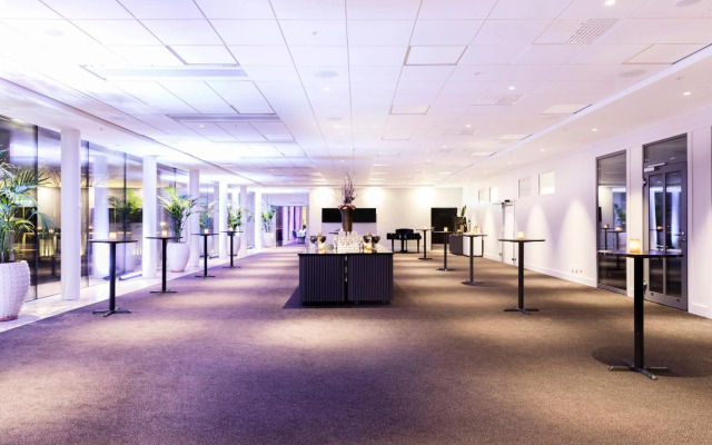 Elite Park Avenue Hotel