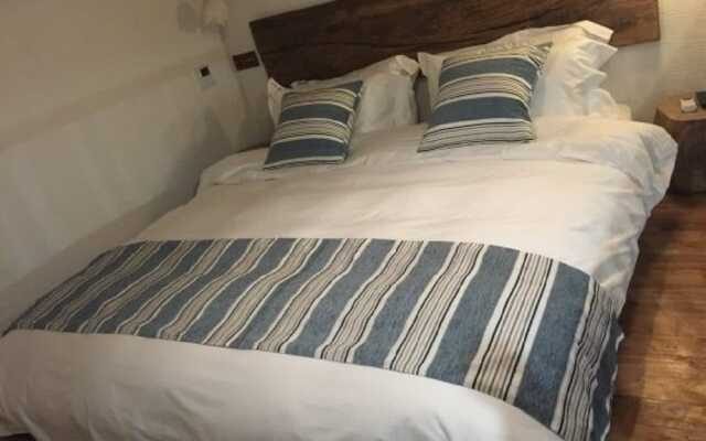 Jiuhua Mountain Banchumeisu Inn