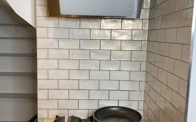 Onyx Zen, Entire Private House With Garden