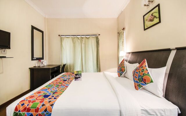 FabHotel Green Forest