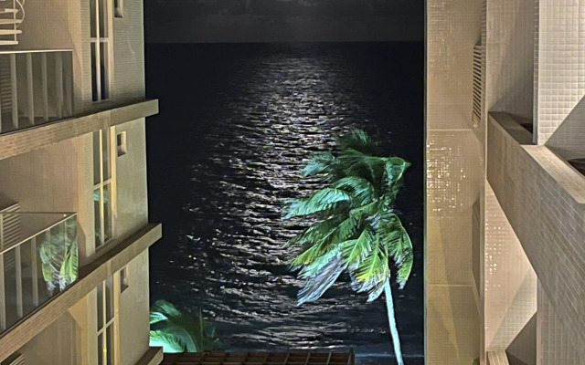 Pé na areia do Caribessa - Branco Haus