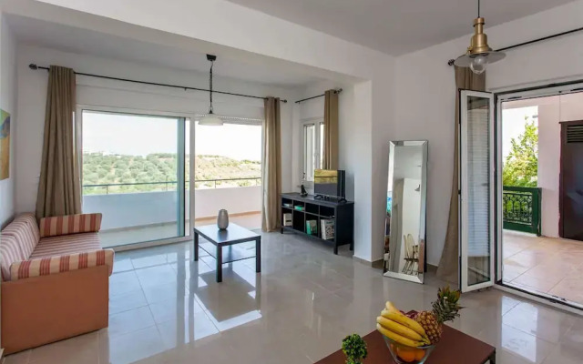 Hillside Seaview Apartment