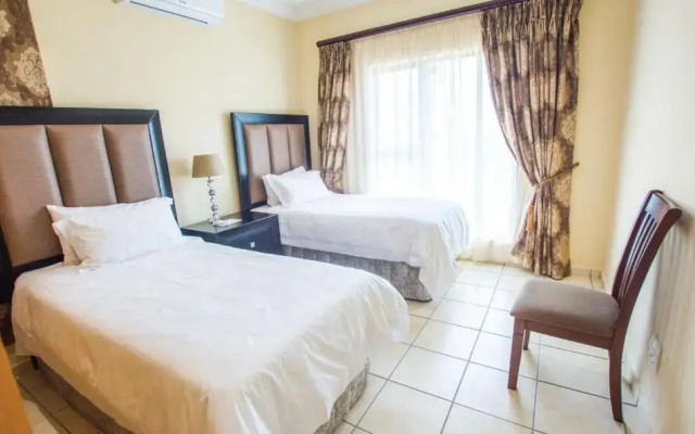 HoyoHoyo Acorns Lodge