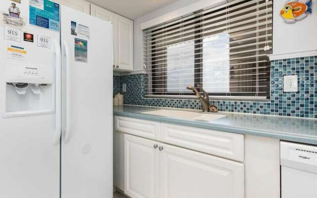 Shipwatch D-601 by Meyer Vacation Rentals