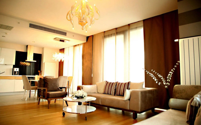 Platform Merter Suites