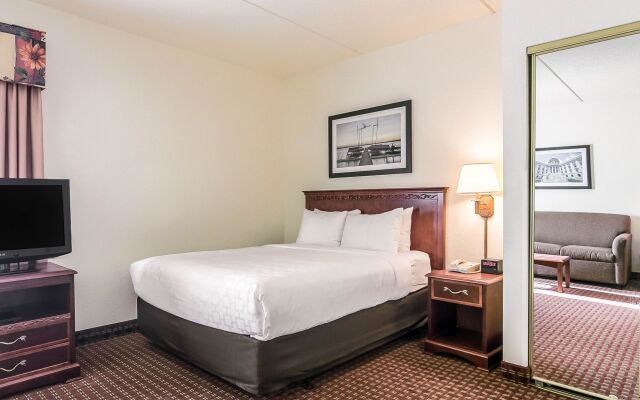 Clarion Suites at the Alliant Energy Center