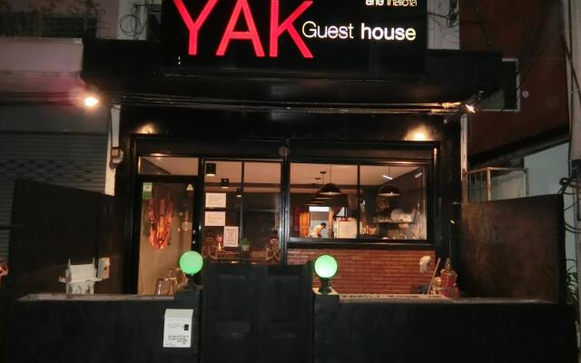 OYO 1017 Yak Guesthouse