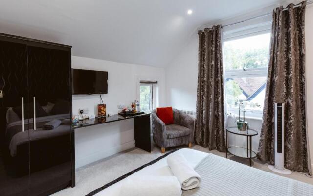 Modern city centre studio apartment