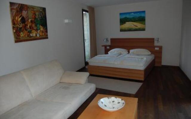 Hotel Rakar