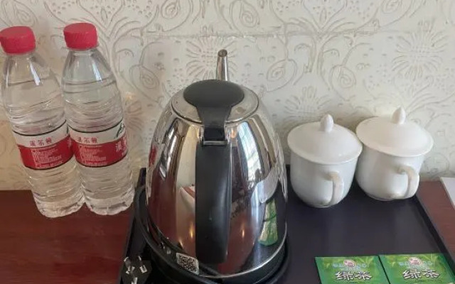 Lingshan Hengfeng Business Hotel Lingshan bus terminal branch