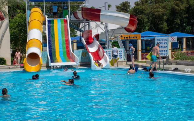 Cataract Resort Naama Bay