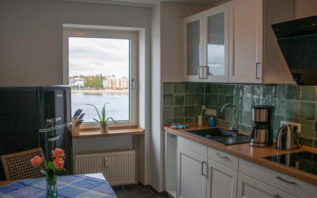 107-2 Neptun mit Meerblick