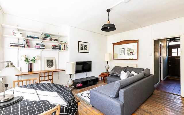 Sich - Warm & Inviting Flat by Liverpool Street