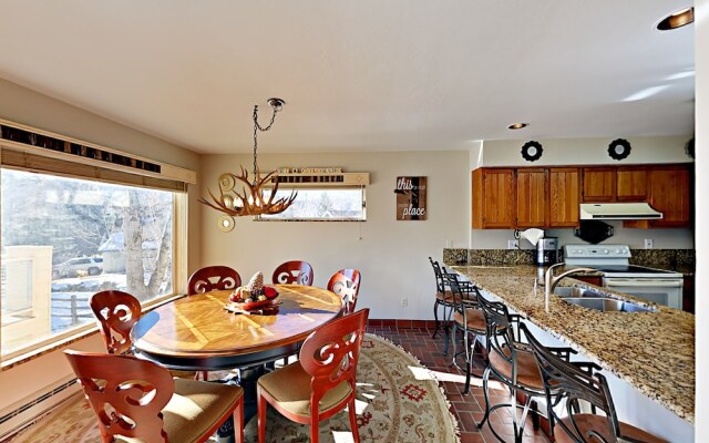 22 Wellington Ln Condo Unit 1