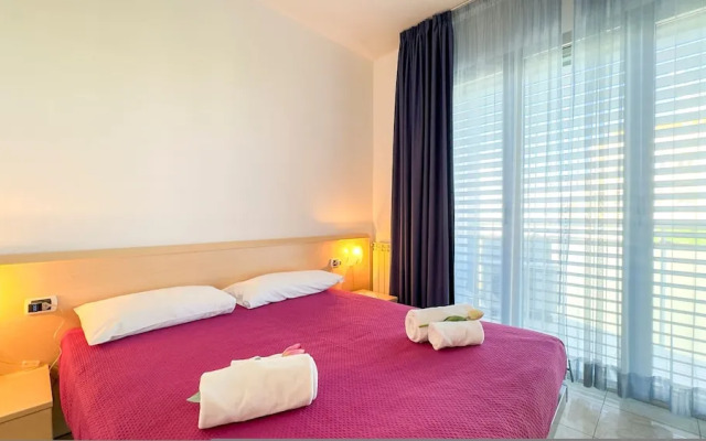 Il Giardino Delle Farfalle by Ca-sa Check