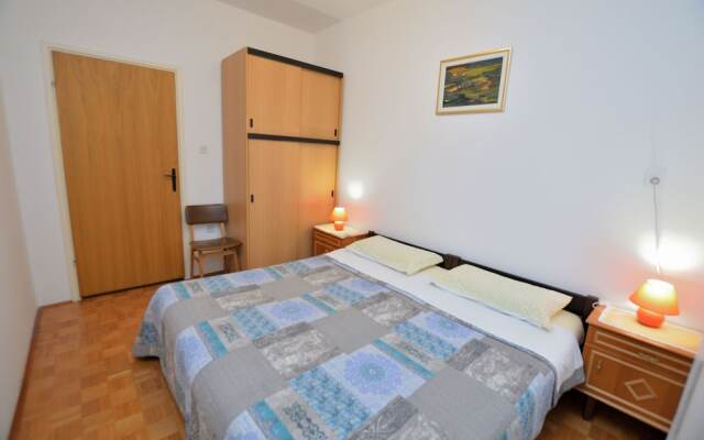Apartment Rozana