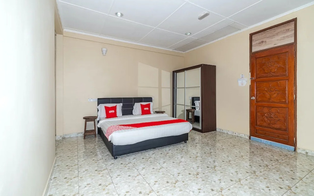 OYO 89932 DD Homestay