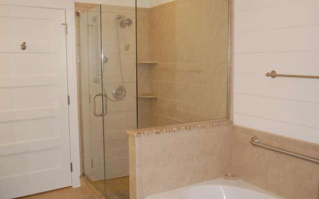 Happy Days - 5 Br Home