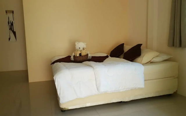 Baan Suan Phidchamika