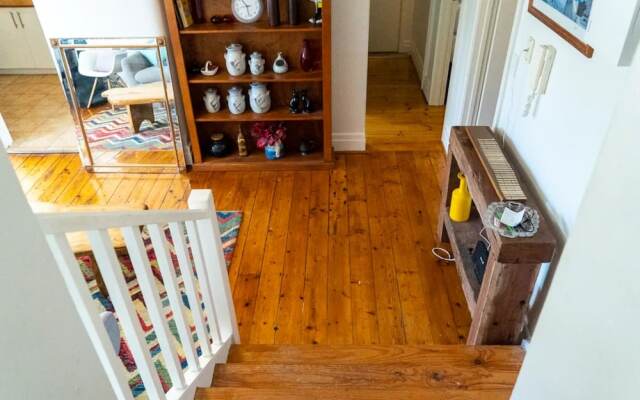 Delightful 3 Bedroom Apartment near Chapel Street in St Kilda