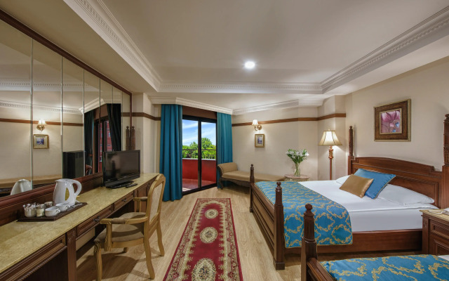 Delphin Palace - All Inclusive