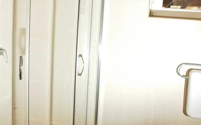 Amarin Apartments
