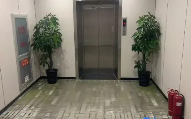 GreenTree Inn Express Hotel (Beijing Fangshan District Government Longhu Tianjie)