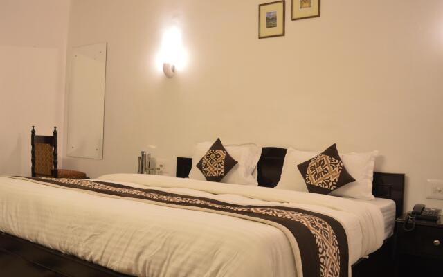Hotel Priya
