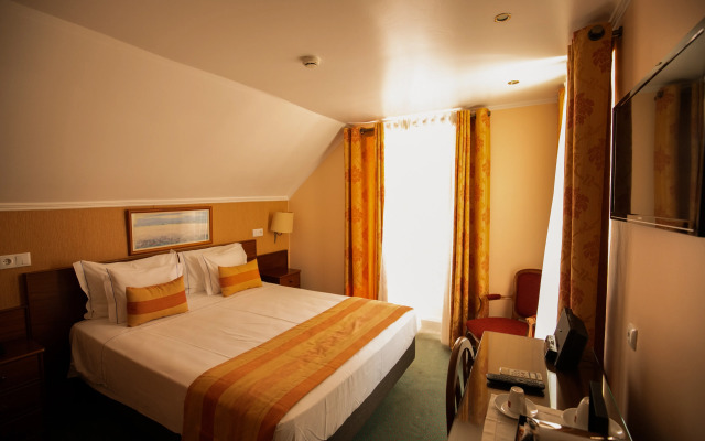 Hotel Florescente