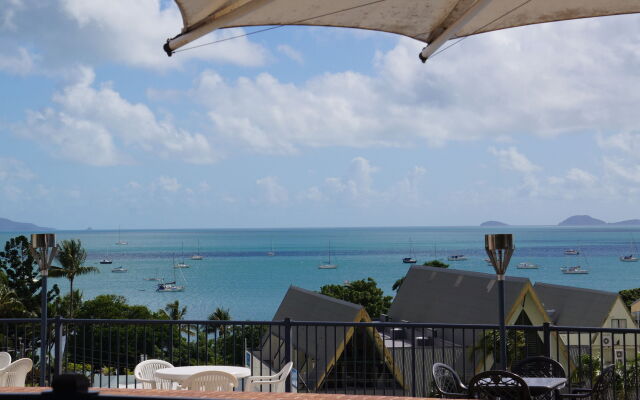 Whitsunday Terraces Hotel Airlie Beach