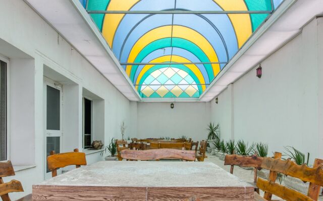 Hotel Saheb Ettabaa