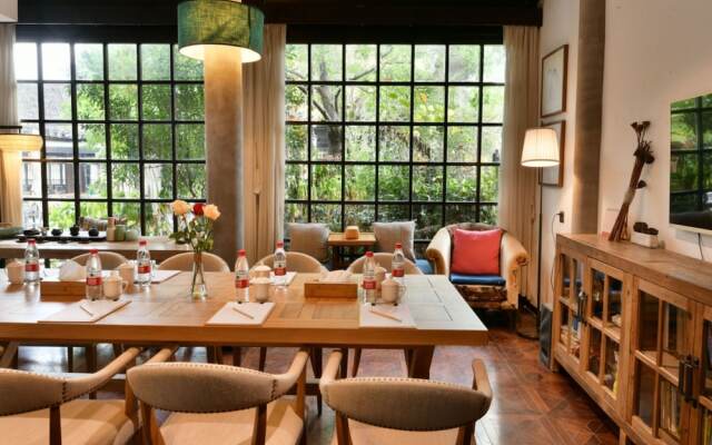 Blossom Hill Inn · Shantang