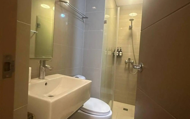 PRS @ One Palm Tree Villa near T3 Airport