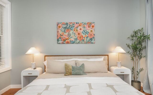 Findlay Market Suite 2