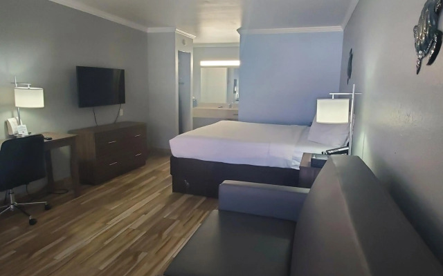 Vero Beach Inn & Suites I-95