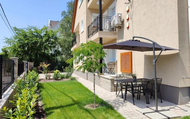 Paskal-Lux Apartments
