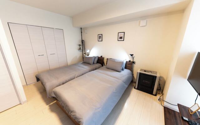 Hills Sapporo 203