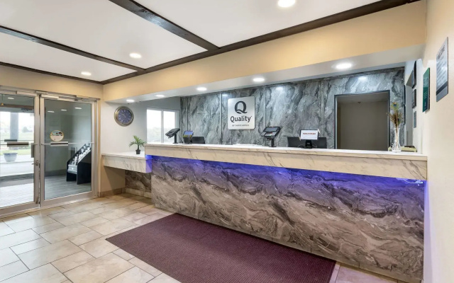 Quality Inn Newton at I-80