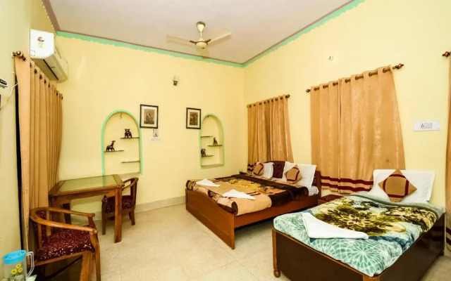 Poonam Guest House by OYO Rooms
