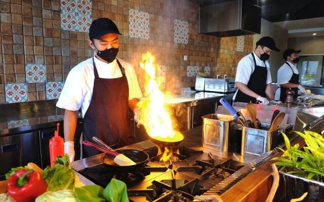 Grand Swiss-Belhotel Darmo